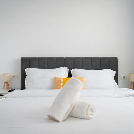 Jad Luxury 3 Urban Plaza בראשוב