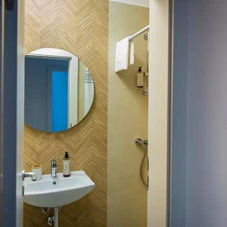 Jad Luxury 3 Urban Plaza