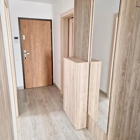 Jad Premium - Urban Plaza Apartment