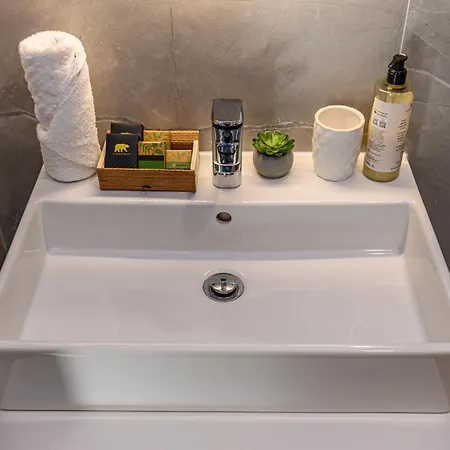 Jad Luxury 3 Urban Plaza דירה *