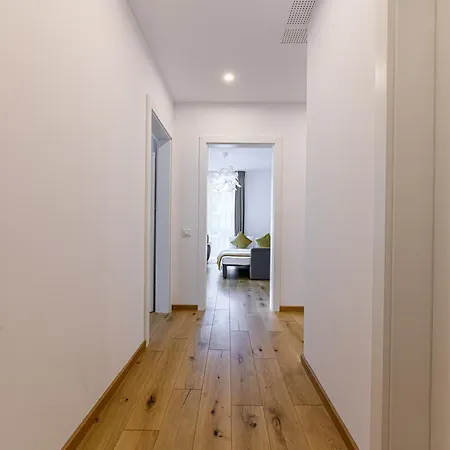 דירה Jad Luxury 3 Urban Plaza