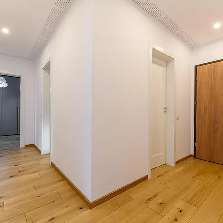 Jad Luxury 3 Urban Plaza דירה בראשוב