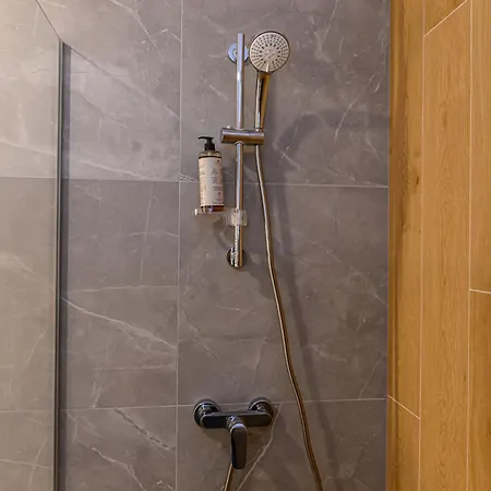 Jad Luxury 3 Urban Plaza * בראשוב