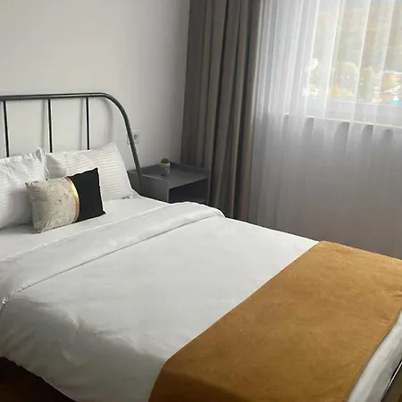 Jad Luxury 3 Urban Plaza בראשוב