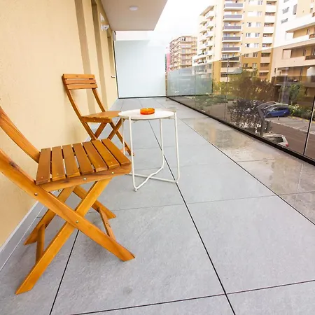 Jad Luxury Apartments Urban Plaza Брашов