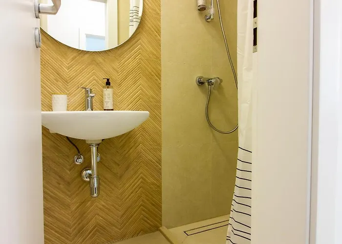 Апартаменти Jad Luxury Apartments Urban Plaza Брашов