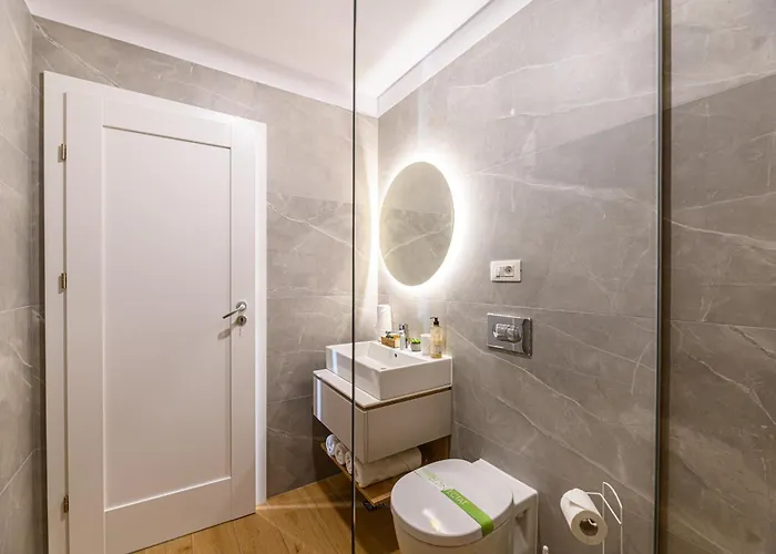 דירה Jad Premium Apartments - Urban Plaza