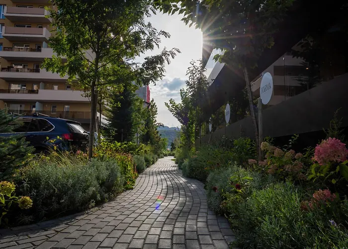 Jad Luxury Apartments Urban Plaza