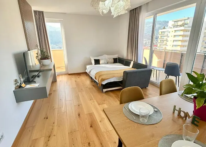 Apartment Jad Luxury Apartments Urban Plaza