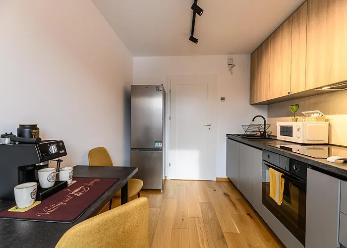 Jad Premium Apartments - Urban Plaza *