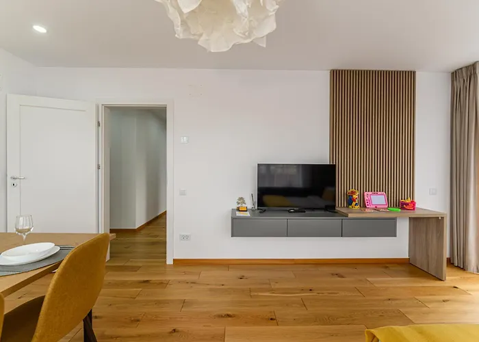 Jad Premium Apartments - Urban Plaza דירה